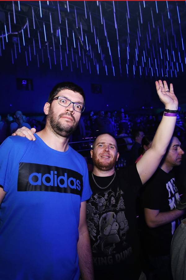 Paul van Dyk hrál opět v Brně, Boby centrum skákalo podle jeho rytmů