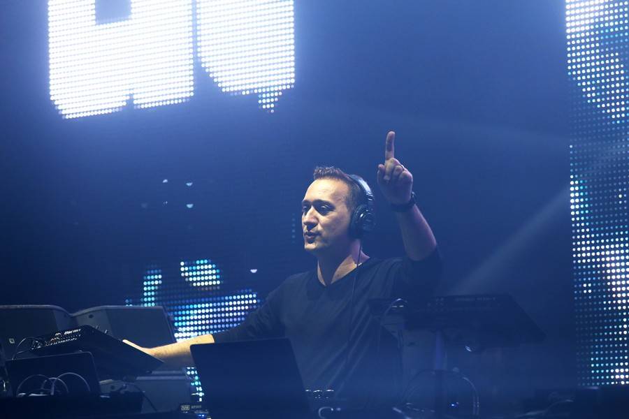 Paul van Dyk hrál opět v Brně, Boby centrum skákalo podle jeho rytmů