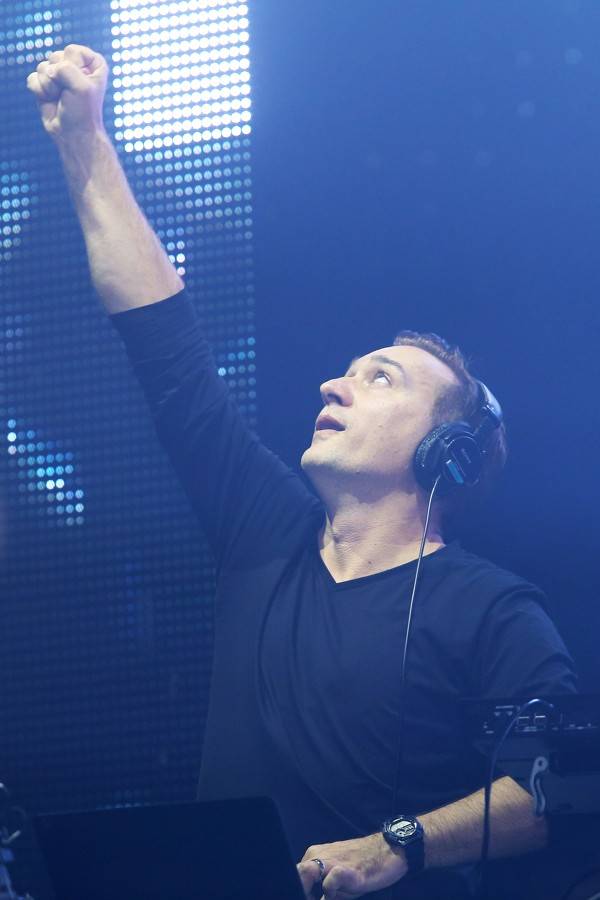 Paul van Dyk hrál opět v Brně, Boby centrum skákalo podle jeho rytmů