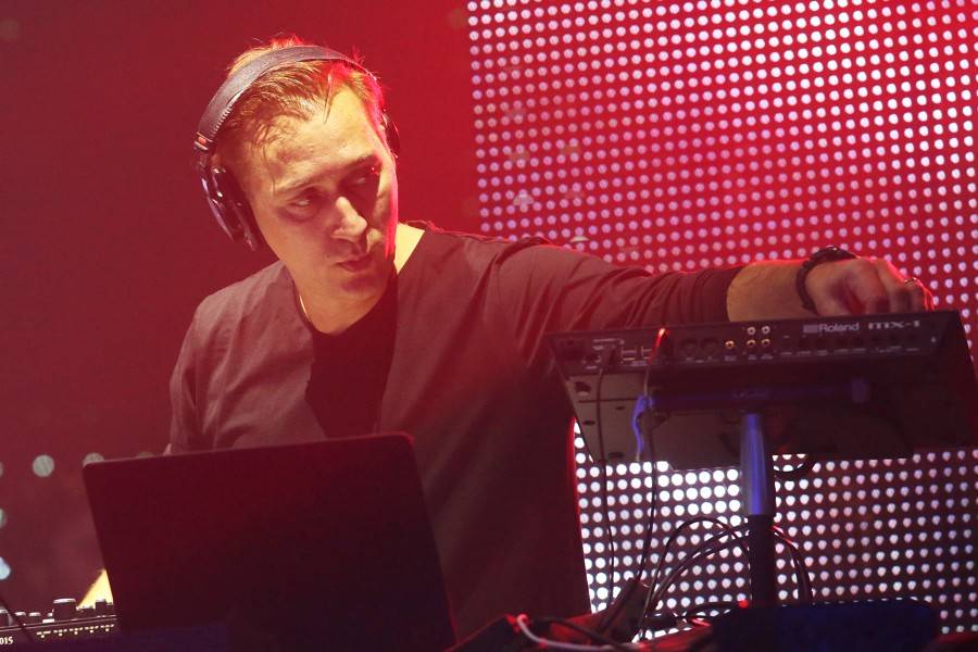 Paul van Dyk hrál opět v Brně, Boby centrum skákalo podle jeho rytmů