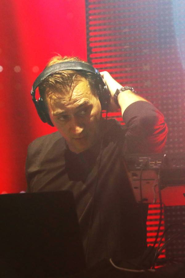 Paul van Dyk hrál opět v Brně, Boby centrum skákalo podle jeho rytmů