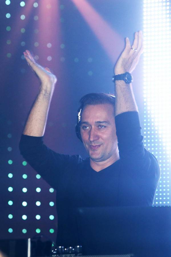 Paul van Dyk hrál opět v Brně, Boby centrum skákalo podle jeho rytmů