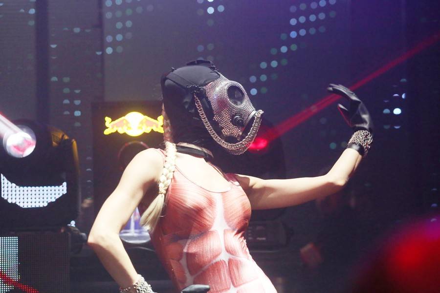 Paul van Dyk hrál opět v Brně, Boby centrum skákalo podle jeho rytmů