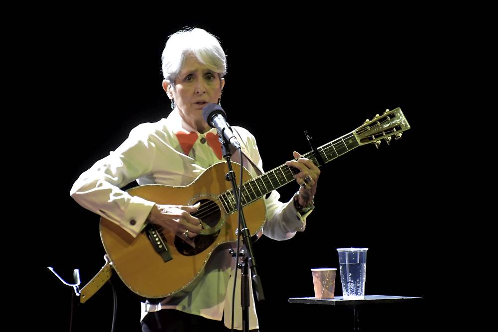 Joan Baez v pražském Kongresovém centru předvedla své nejslavnější písně i album Whistle Down The Wind