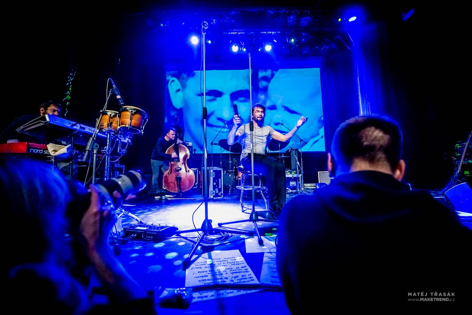 Dan Bárta s Illustratosphere přenesli diváky v Akropoli na vlastní planetu