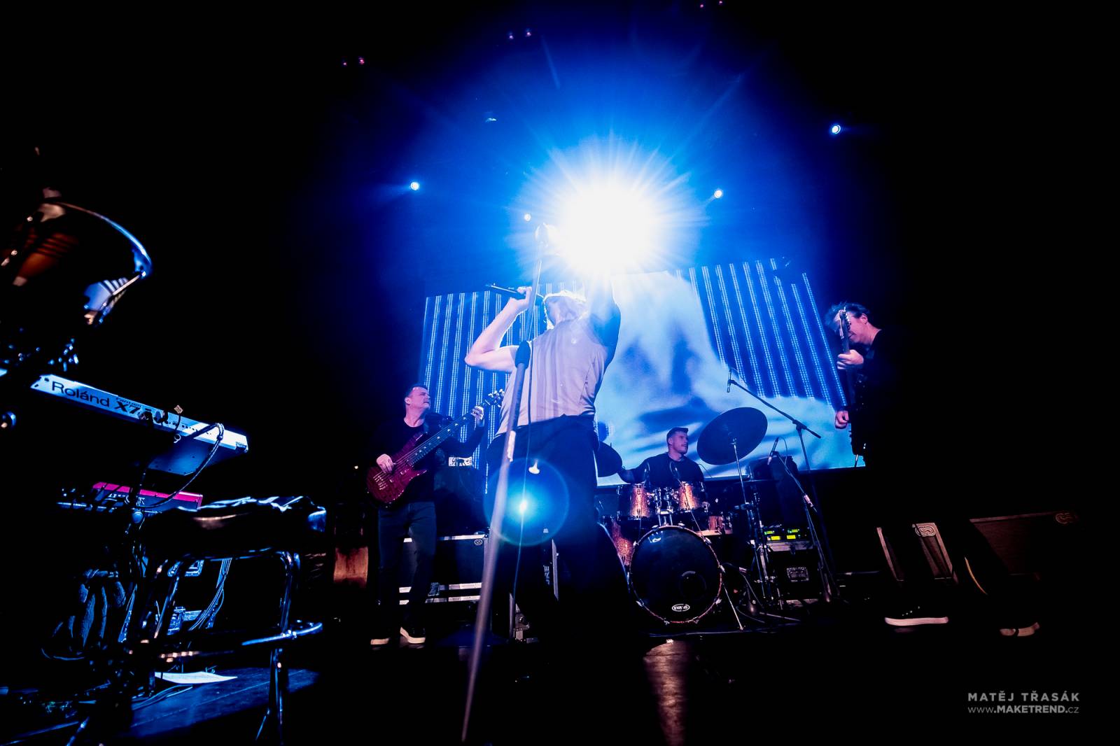 Dan Bárta s Illustratosphere přenesli diváky v Akropoli na vlastní planetu