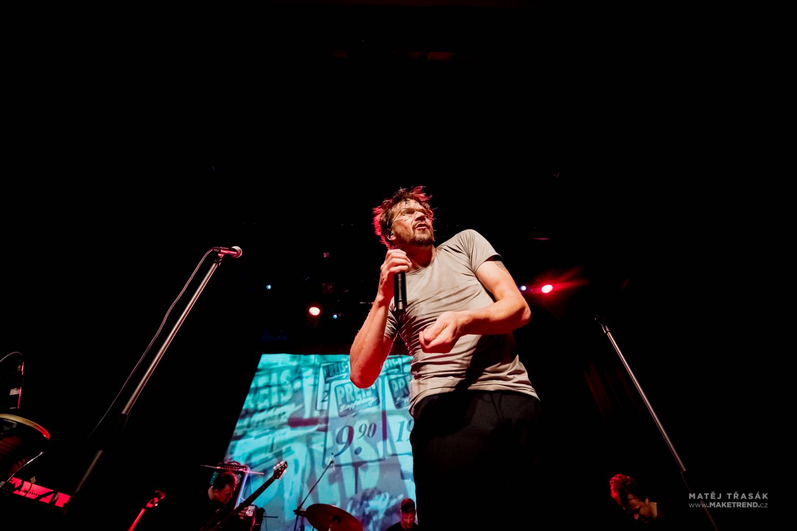 Dan Bárta s Illustratosphere přenesli diváky v Akropoli na vlastní planetu