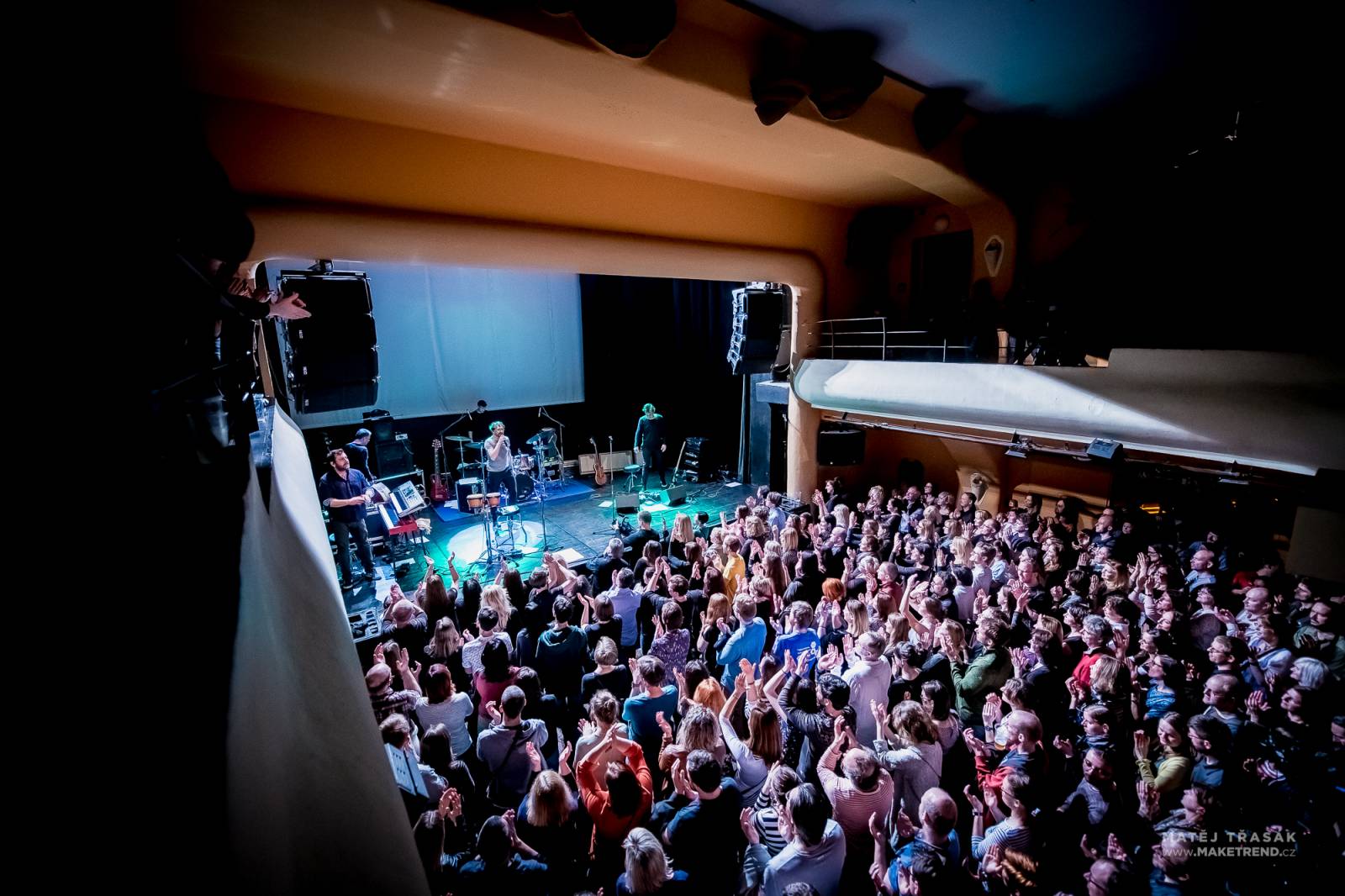 Dan Bárta s Illustratosphere přenesli diváky v Akropoli na vlastní planetu