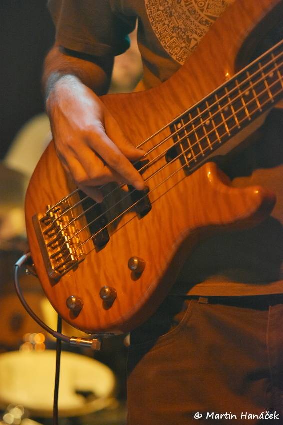 Vypsaná Fixa obstarala velikonoční mejdan ve vyprodaném Divadle pod lampou v Plzni