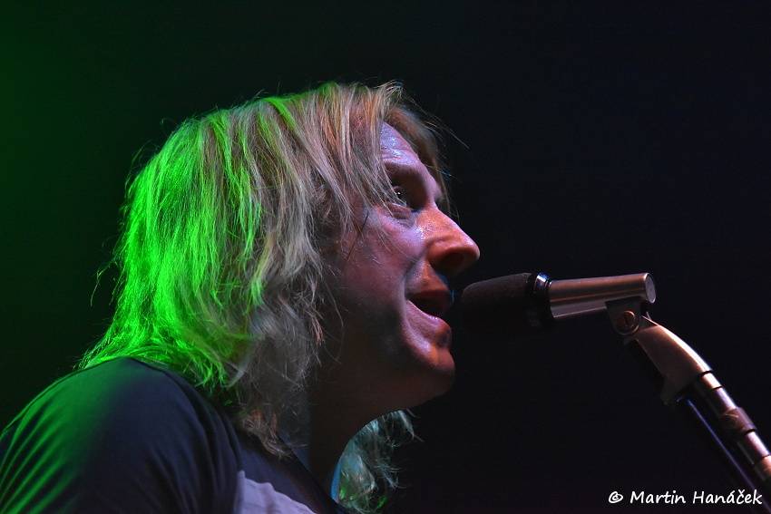 Vypsaná Fixa obstarala velikonoční mejdan ve vyprodaném Divadle pod lampou v Plzni