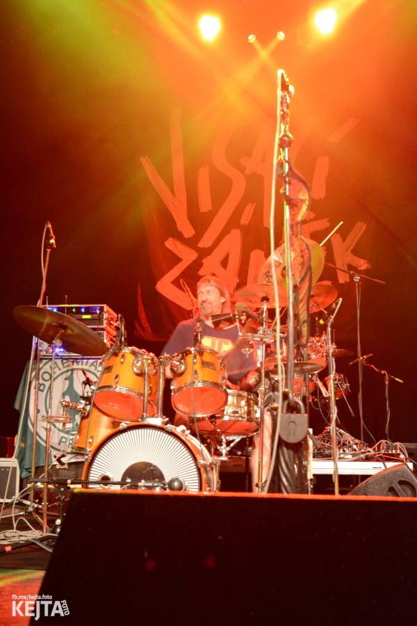 Znouzectnost a Visací zámek zavítali s Tour 66 do Prahy