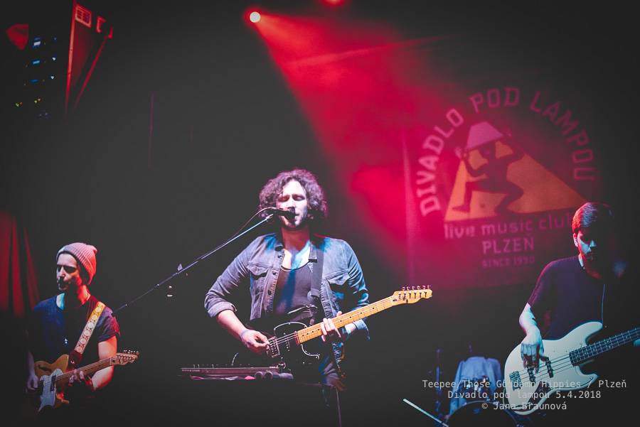 teepee se vrátili do plzeňského Divadla pod lampou, přivezli s sebou rakouské Those Goddamn Hippies