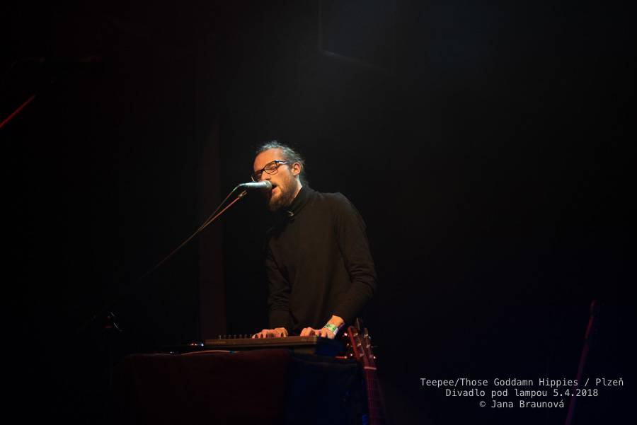 teepee se vrátili do plzeňského Divadla pod lampou, přivezli s sebou rakouské Those Goddamn Hippies
