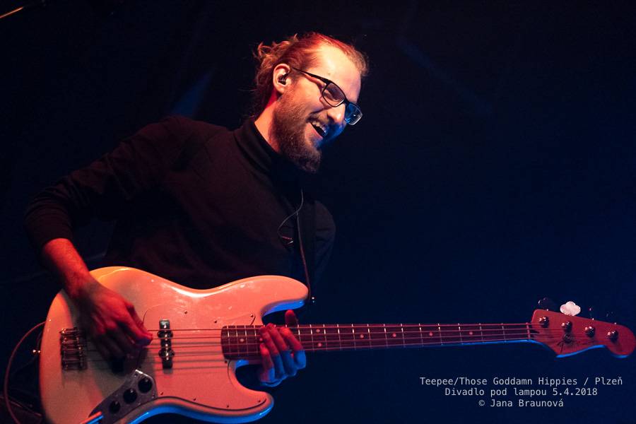 teepee se vrátili do plzeňského Divadla pod lampou, přivezli s sebou rakouské Those Goddamn Hippies