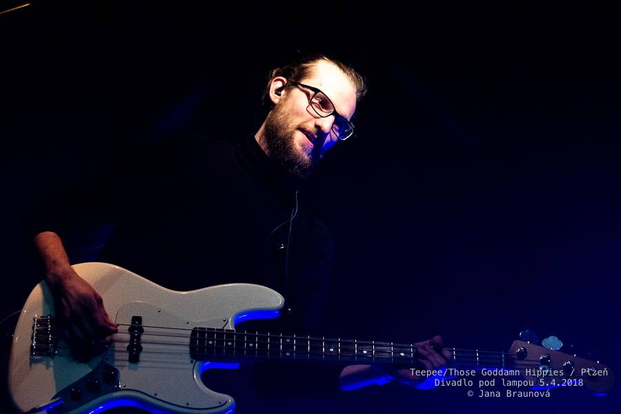 teepee se vrátili do plzeňského Divadla pod lampou, přivezli s sebou rakouské Those Goddamn Hippies