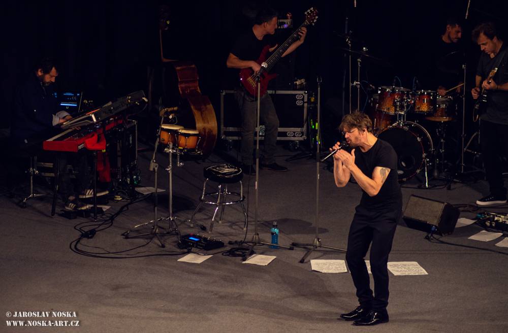 Dan Bárta a Illustratosphere se ocitli na cizí planetě v Chomutově