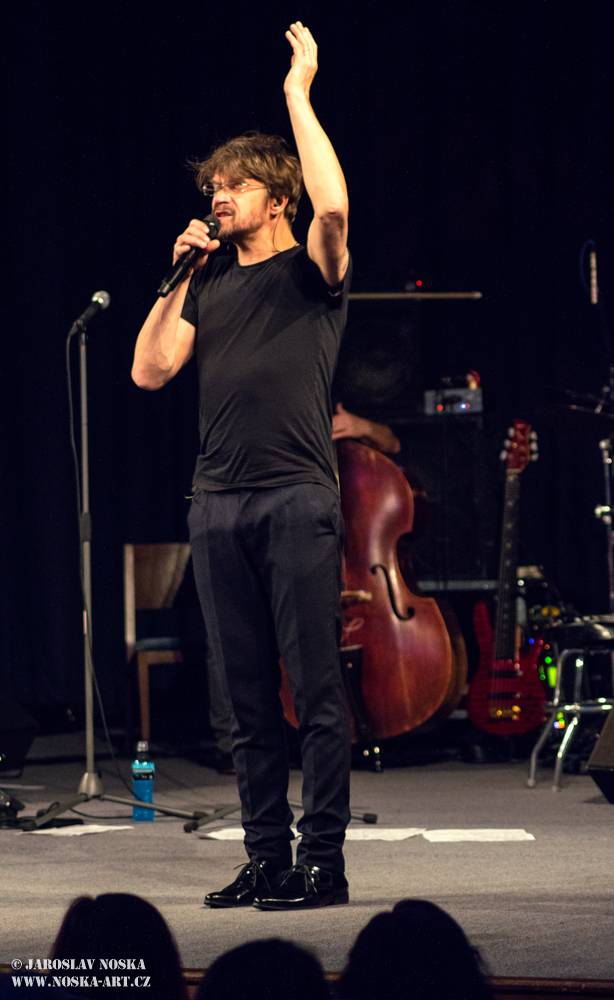 Dan Bárta a Illustratosphere se ocitli na cizí planetě v Chomutově