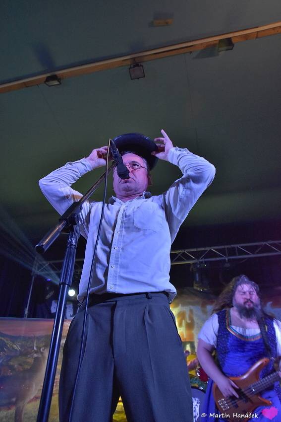 Trautenberk se představil v plzeňské Alfě, rozezpíval celý sál