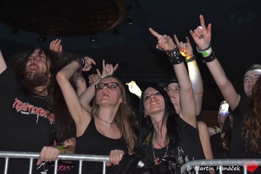 Trautenberk se představil v plzeňské Alfě, rozezpíval celý sál