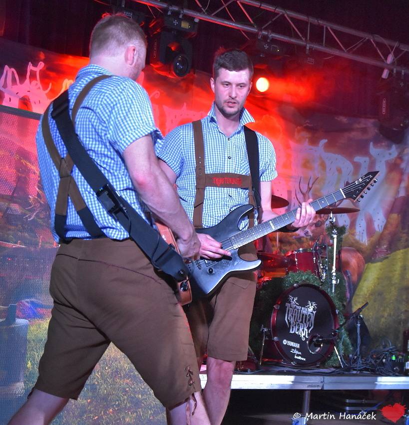 Trautenberk se představil v plzeňské Alfě, rozezpíval celý sál