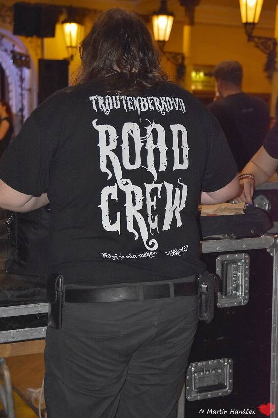 Trautenberk se představil v plzeňské Alfě, rozezpíval celý sál