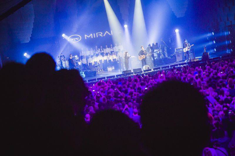 Anna K. osvítila vyprodané Forum Karlín