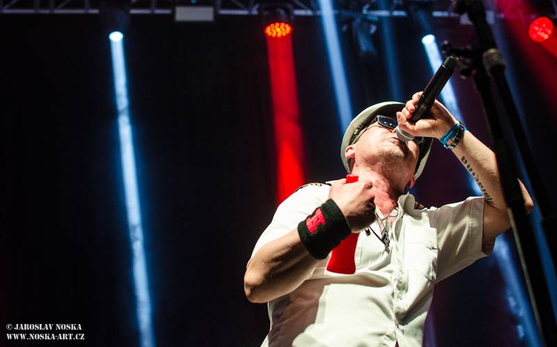 Raprint fest v Mostě ovládli Arakain s Lucií Bílou