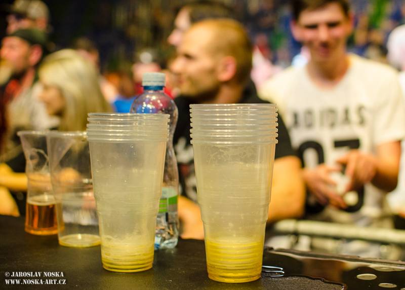 Raprint fest v Mostě ovládli Arakain s Lucií Bílou