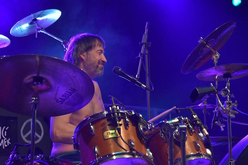 Visací zámek a Znouzectnost rozdováděli plzeňskou Šeříkovku