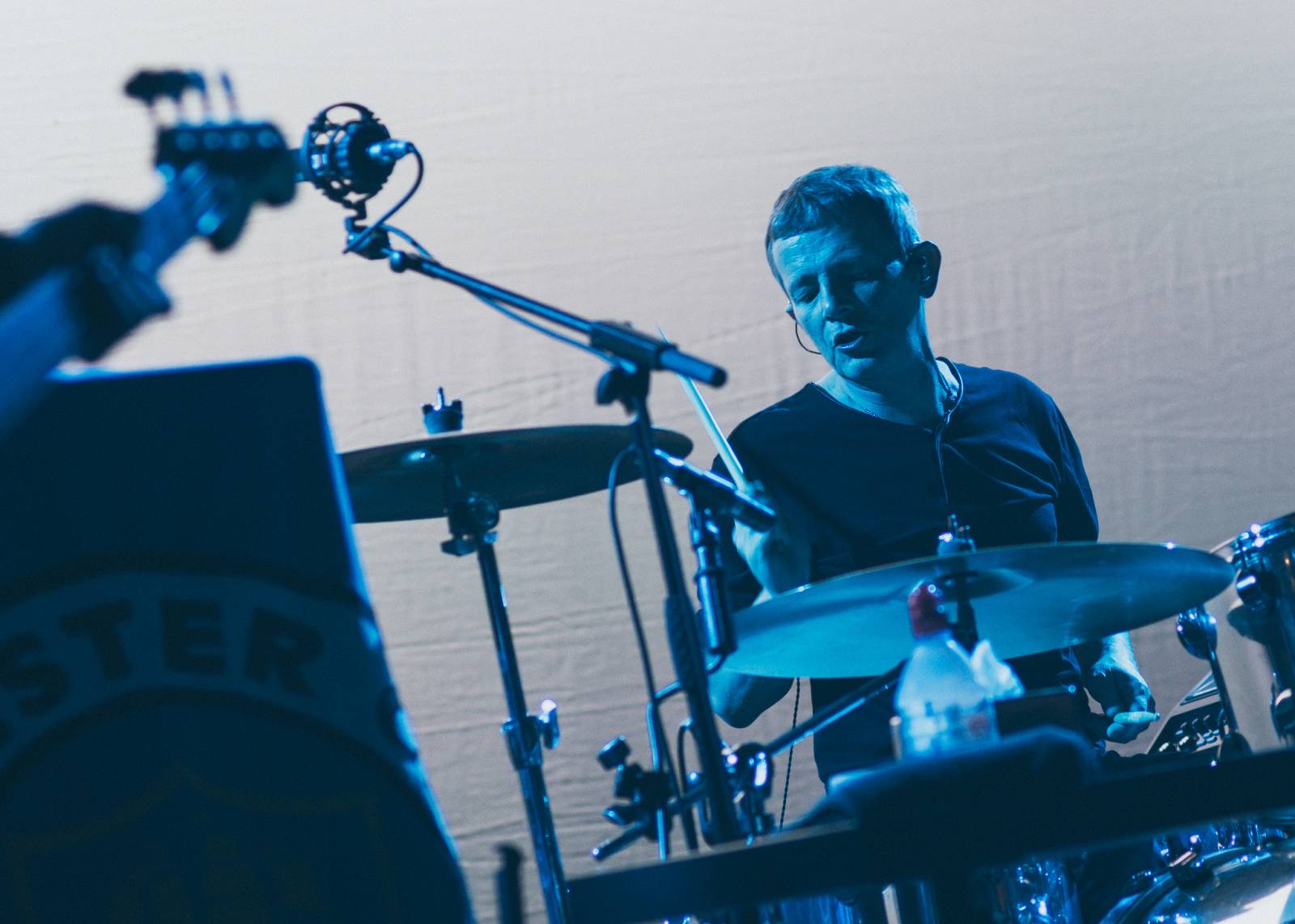 Noel Gallagher zaplnil Velký sál Lucerny a dal vzpomenout na Oasis