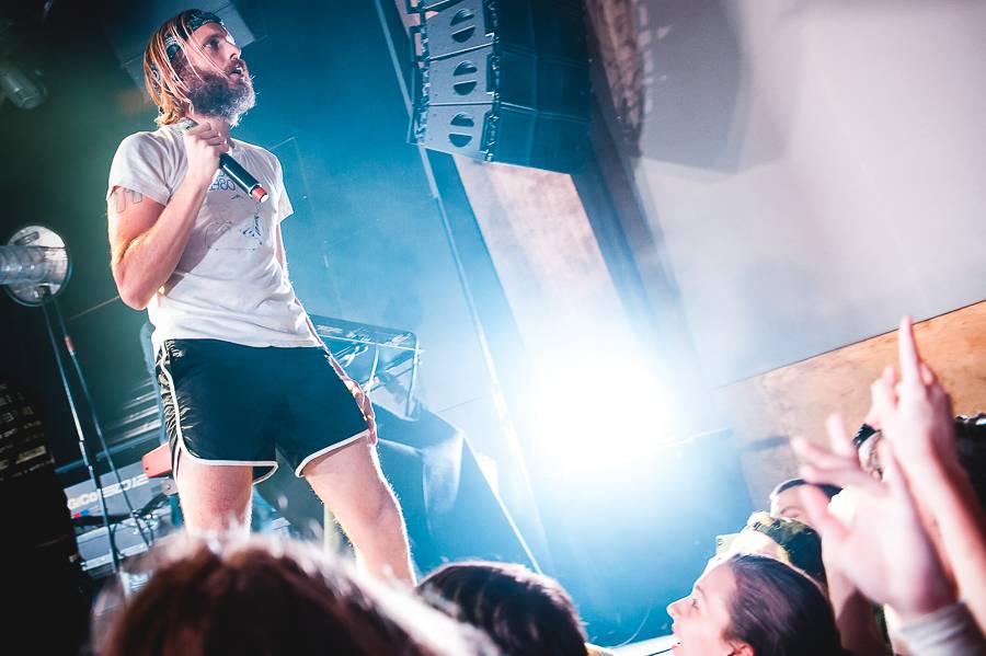 Pražská Roxy si střihla tělocvik v podání Awolnation 