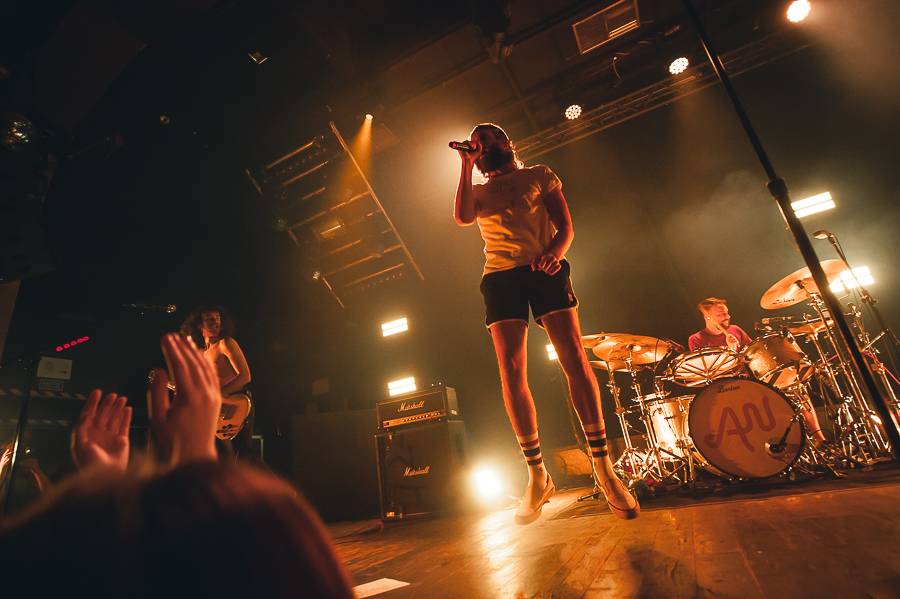 Pražská Roxy si střihla tělocvik v podání Awolnation 