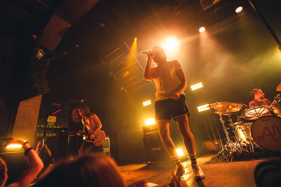 Pražská Roxy si střihla tělocvik v podání Awolnation 