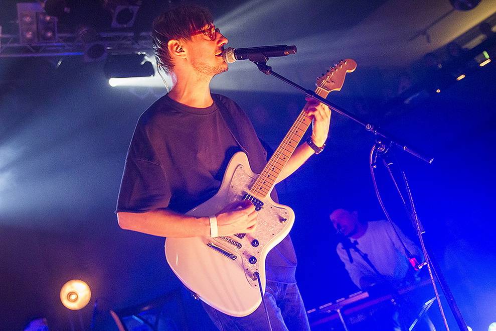 Billy Barman se v Praze předvedli spolu se slovenskými zpěvačkami