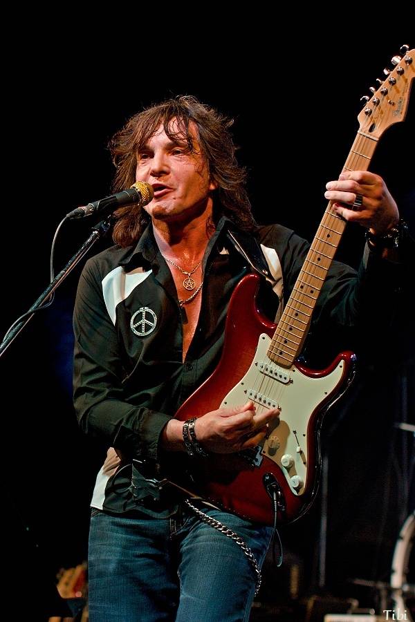 Souboj rebelů v Českých Budějovicích: Fanoušky rozpálili Tublatanka a Citron