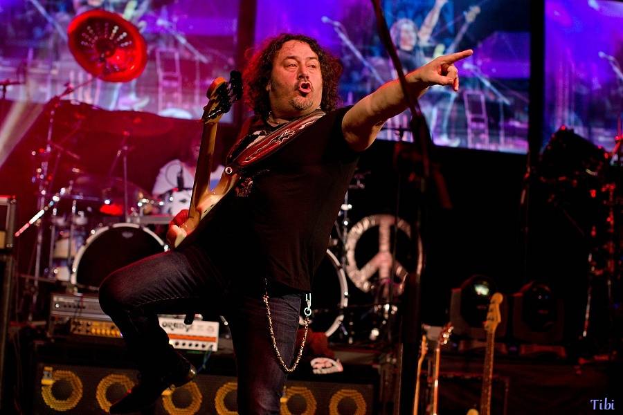 Souboj rebelů v Českých Budějovicích: Fanoušky rozpálili Tublatanka a Citron