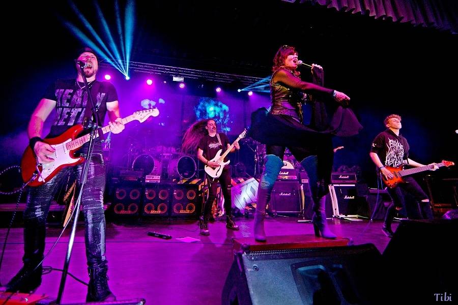 Souboj rebelů v Českých Budějovicích: Fanoušky rozpálili Tublatanka a Citron