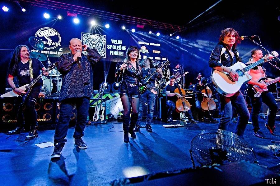 Souboj rebelů v Českých Budějovicích: Fanoušky rozpálili Tublatanka a Citron