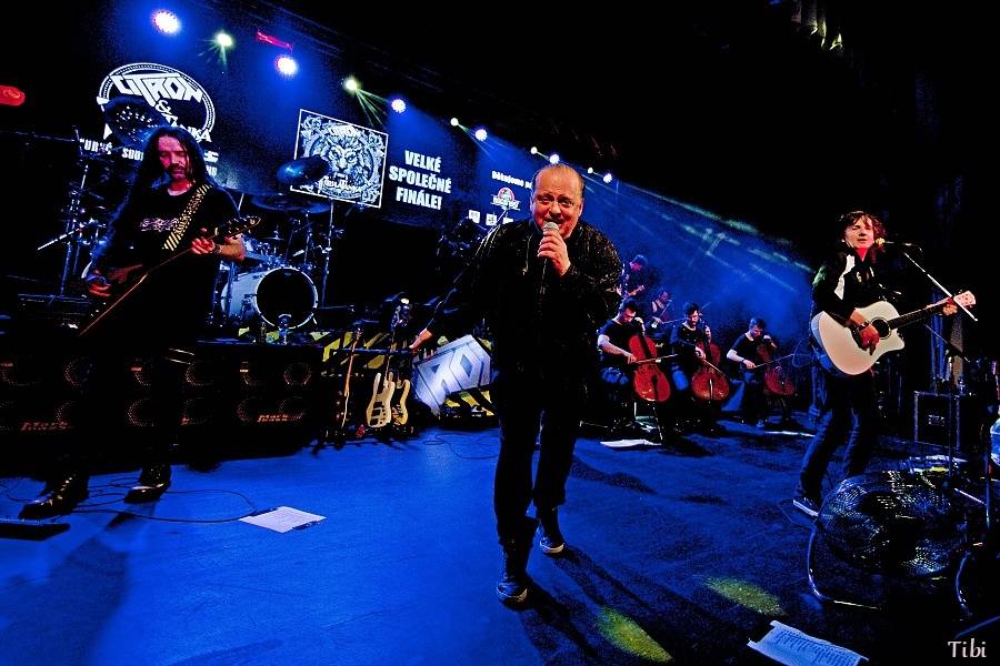 Souboj rebelů v Českých Budějovicích: Fanoušky rozpálili Tublatanka a Citron