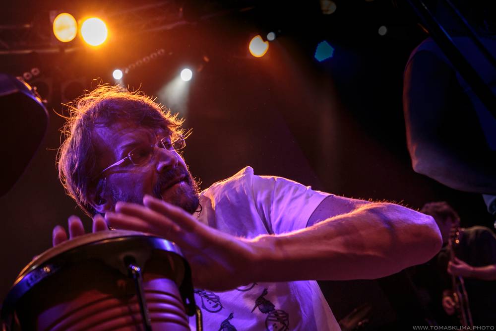 J.A.R. vyeskalovali dobro ve vyprodaném Lucerna Music Baru