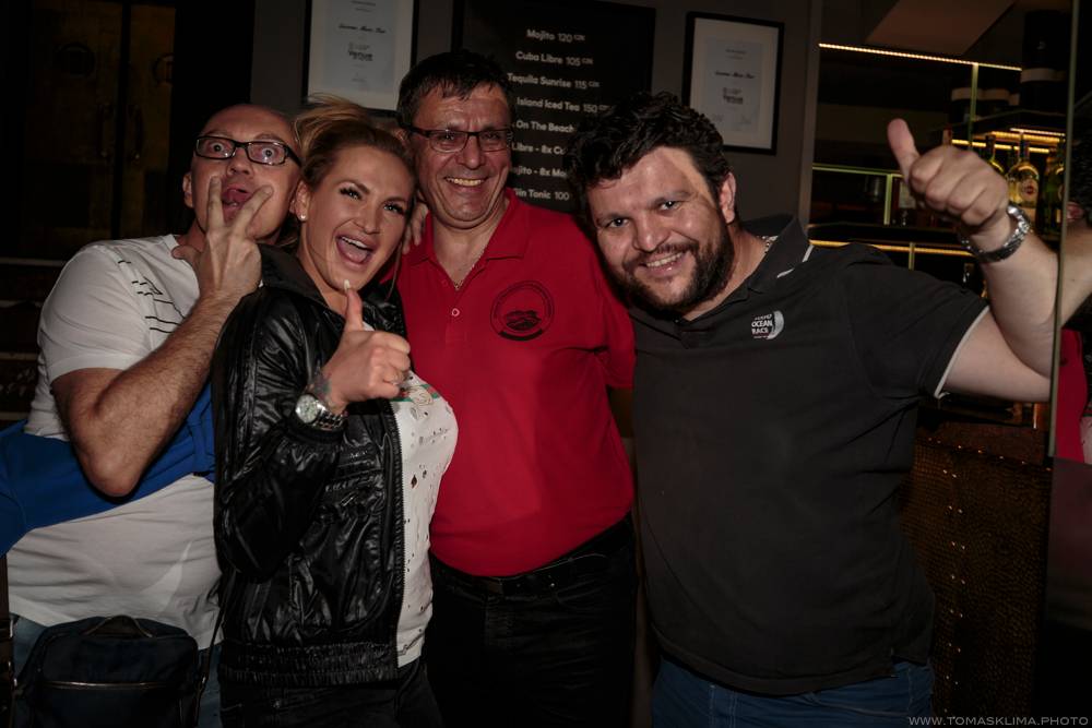 J.A.R. vyeskalovali dobro ve vyprodaném Lucerna Music Baru