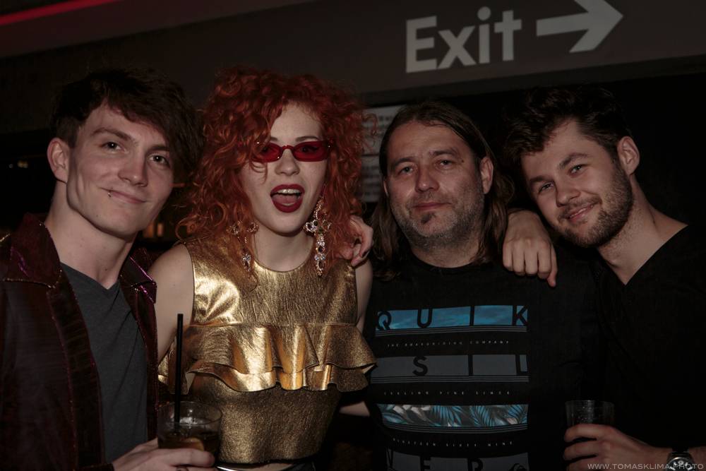 J.A.R. vyeskalovali dobro ve vyprodaném Lucerna Music Baru