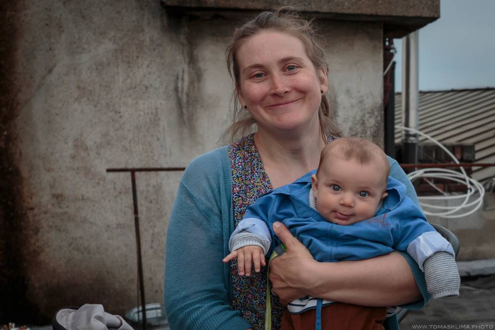 Zrní zajiskřili Černou hodinkou a půl na střeše Lucerny