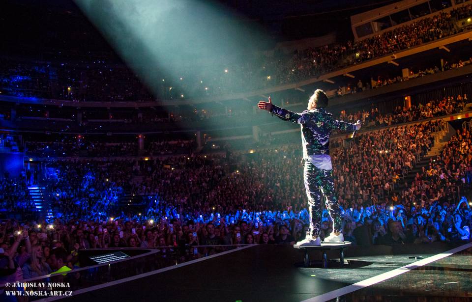 Leoš Mareš předvedl v O2 areně skvělou vizuální show