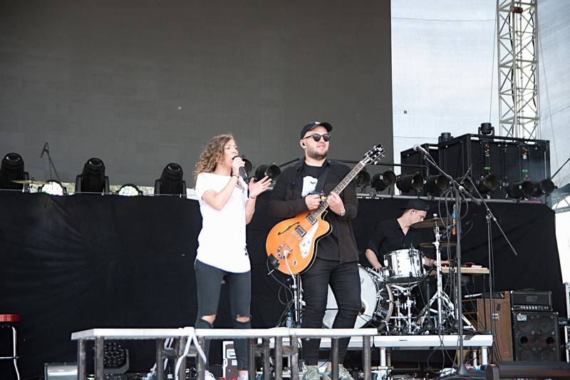 Odpolední část Pražského Majálesu opanovali Marek Ztracený, Lenny Skyline či Jelen