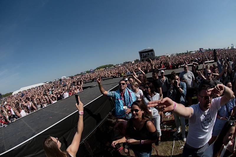 Odpolední část Pražského Majálesu opanovali Marek Ztracený, Lenny Skyline či Jelen