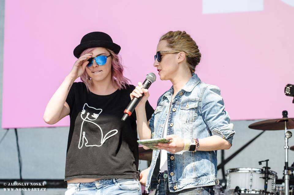 Pražský Utubering: Domácí špička YouTuberů se po roce sešla v Letňanech, k vidění byli Kovy i Jirka Král