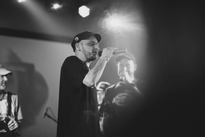 Chaozz v Ostravě: Hiphopová ikona devadesátých let se vrátila na pódia s živou kapelou v zádech