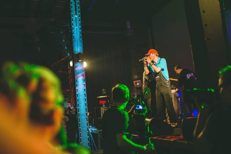 Chaozz v Ostravě: Hiphopová ikona devadesátých let se vrátila na pódia s živou kapelou v zádech