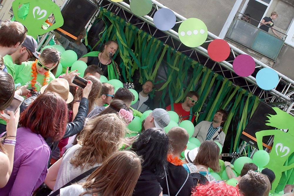 Na prosluněném Brněnském Majálesu bavili Rybičky 48, Tomáš Klus, Skyline, UDG a další